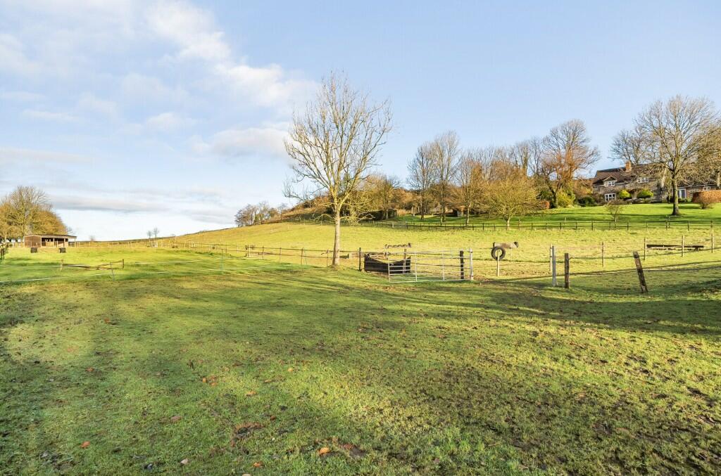 Additional image 27 of Henley Grove, Bruton, Somerset, BA10 0QD