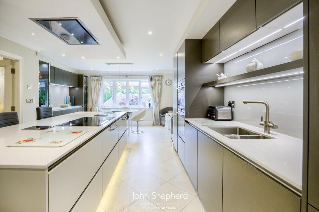 Additional image 4 of Whitefields Road, Solihull, West Midlands, B91