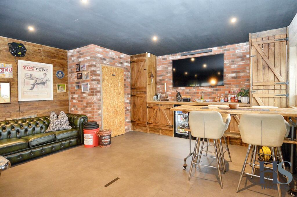 Additional image 35 of Bromsgrove Road, Romsley