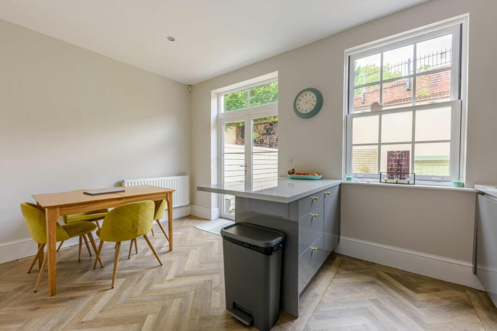 Additional image 4 of Corngreaves Road, Cradley Heath, B64 7NL