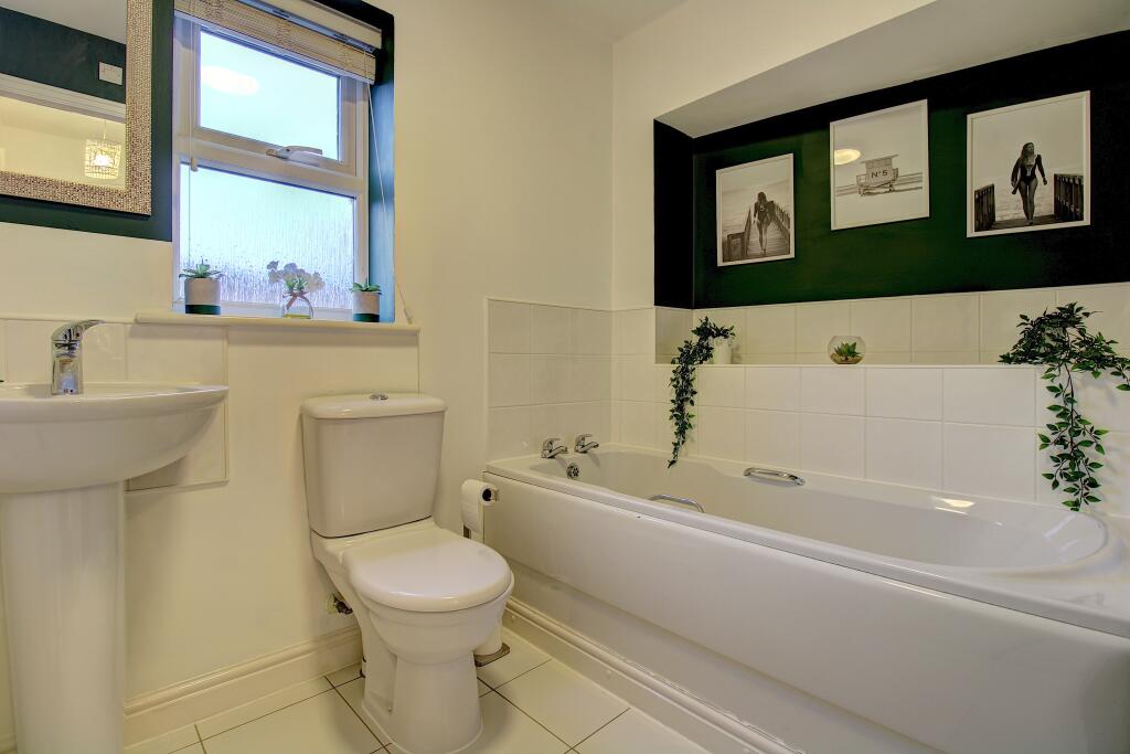 Additional image 15 of Valley Drive, Tamworth, B77