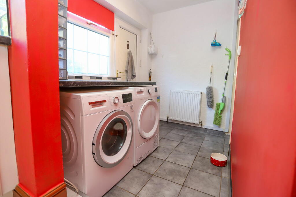 Additional image 9 of Middlefield Avenue, Halesowen, B62 9QJ