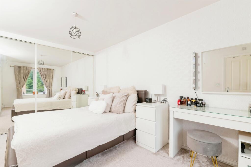 Additional image 7 of Pel Crescent, Oldbury