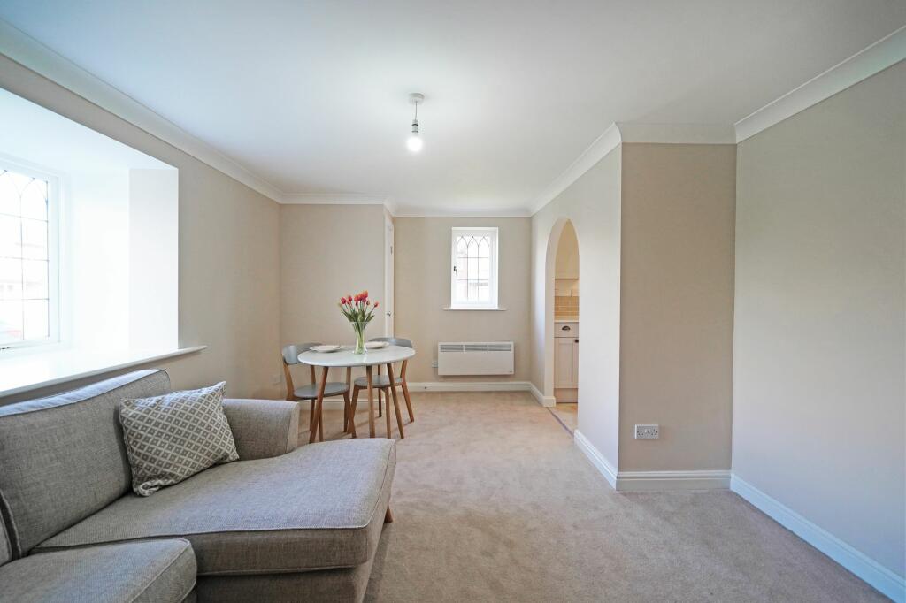 Additional image 5 of Yew Tree Close, Lapworth, B94