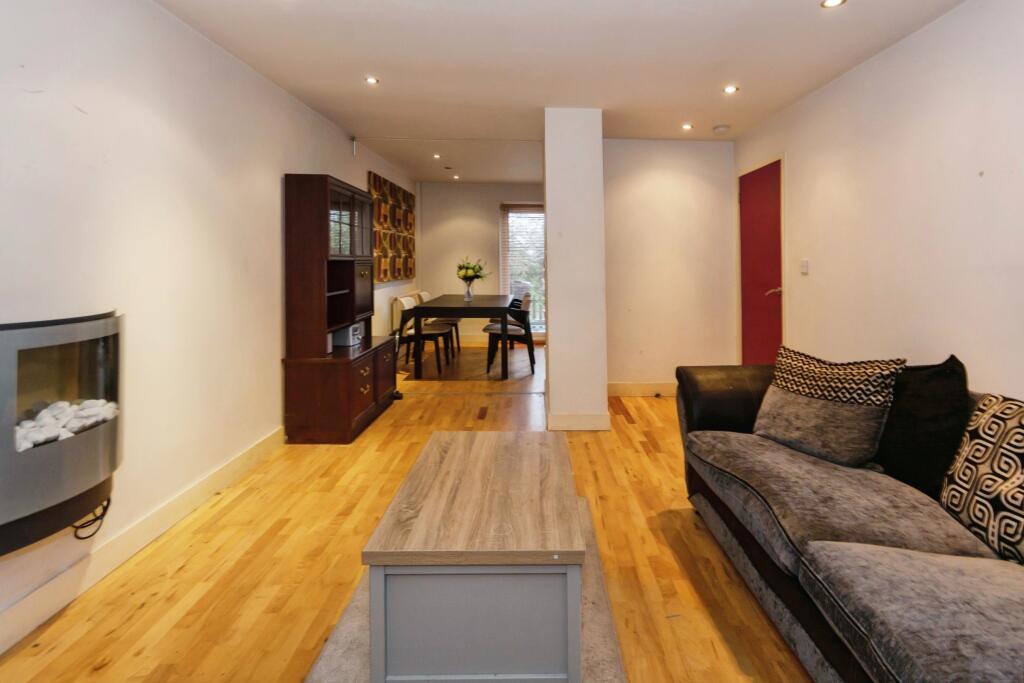 Additional image 5 of Reedmace Close, Birmingham, West Midlands, B38