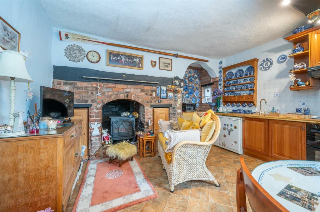 Additional image 4 of Henley Street, Alcester