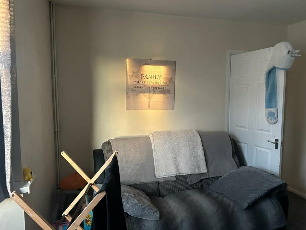 Additional image 4 of Wallace Road, Oldbury