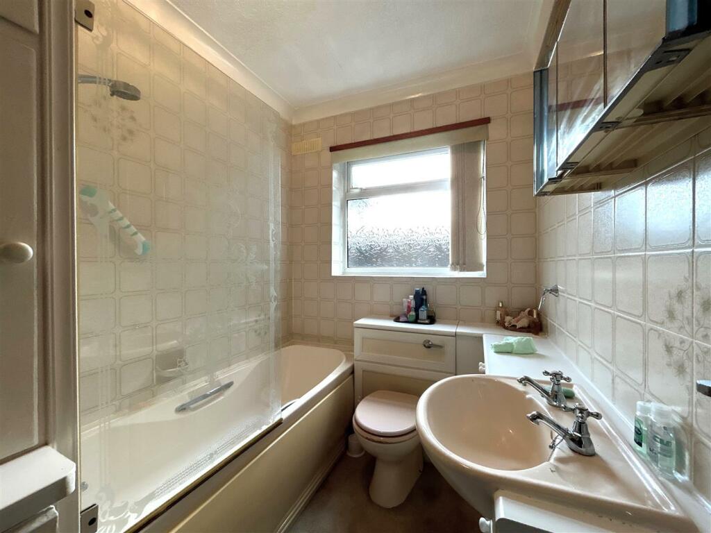 Additional image 10 of Lansdowne Road, Hurst Green, Halesowen