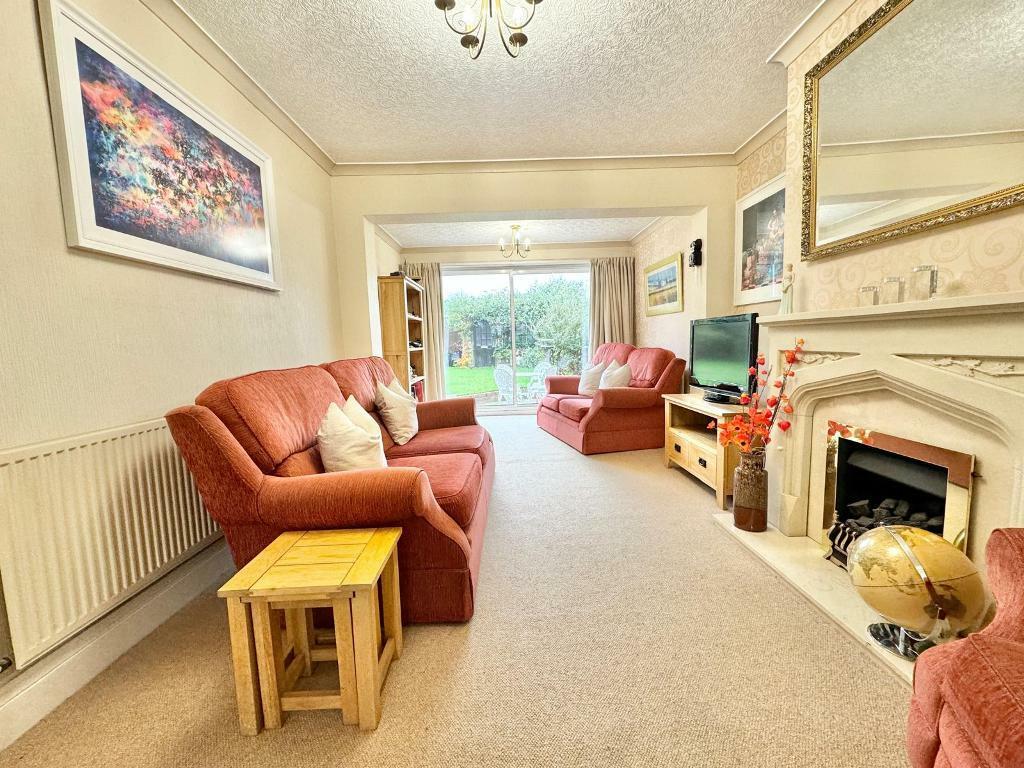 Additional image 4 of Florence Grove, West Bromwich, B71 3LL