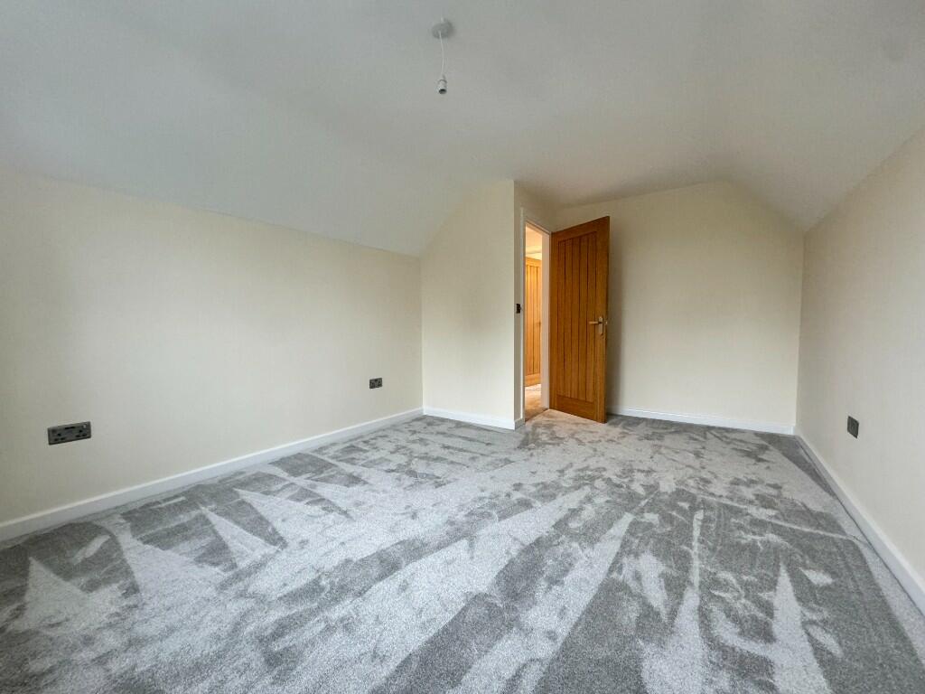Additional image 38 of Vine Cottage, Dunnington, B49