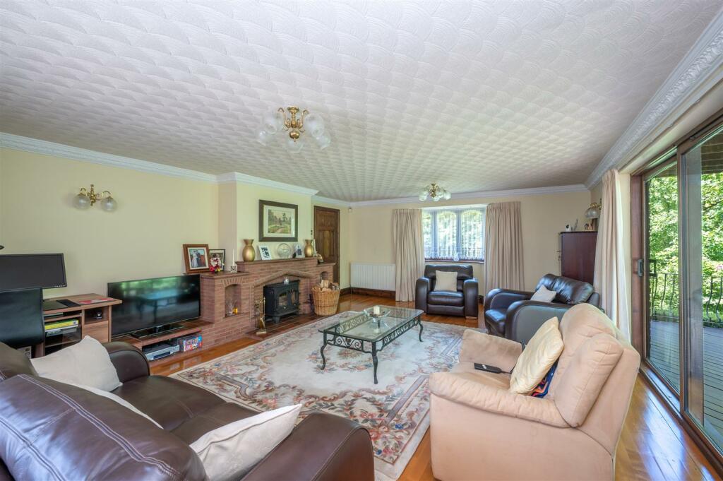 Additional image 7 of Stratford Road, Wootton Wawen