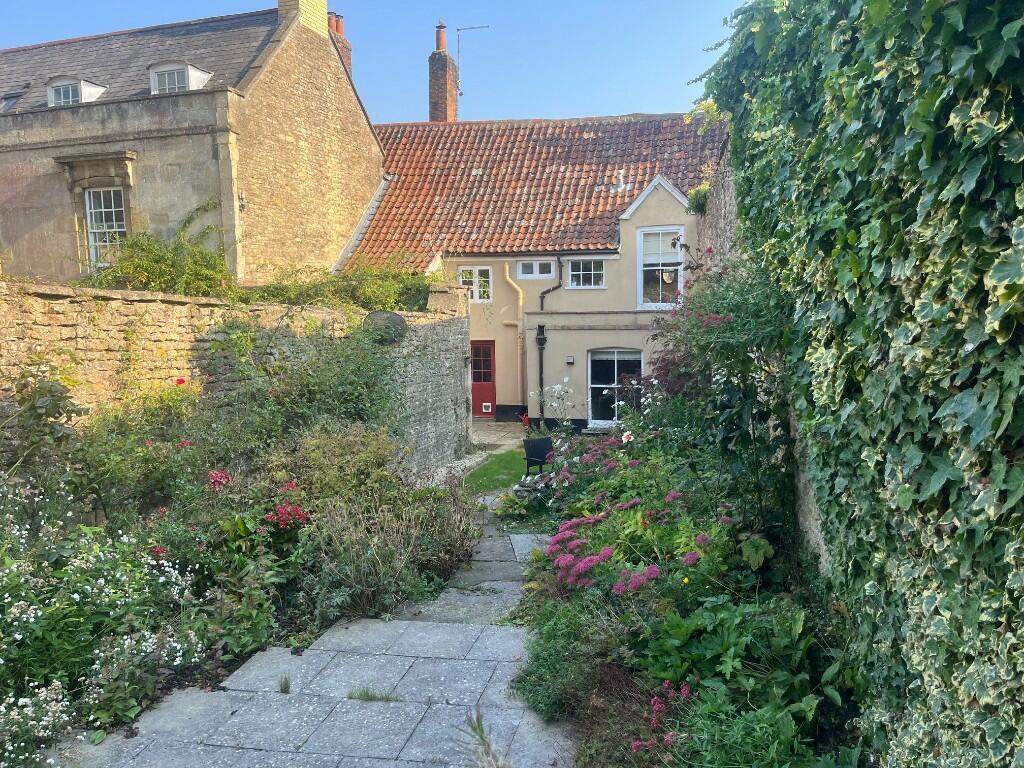 Additional image 17 of High Street, Bruton, Somerset, BA10 0AH