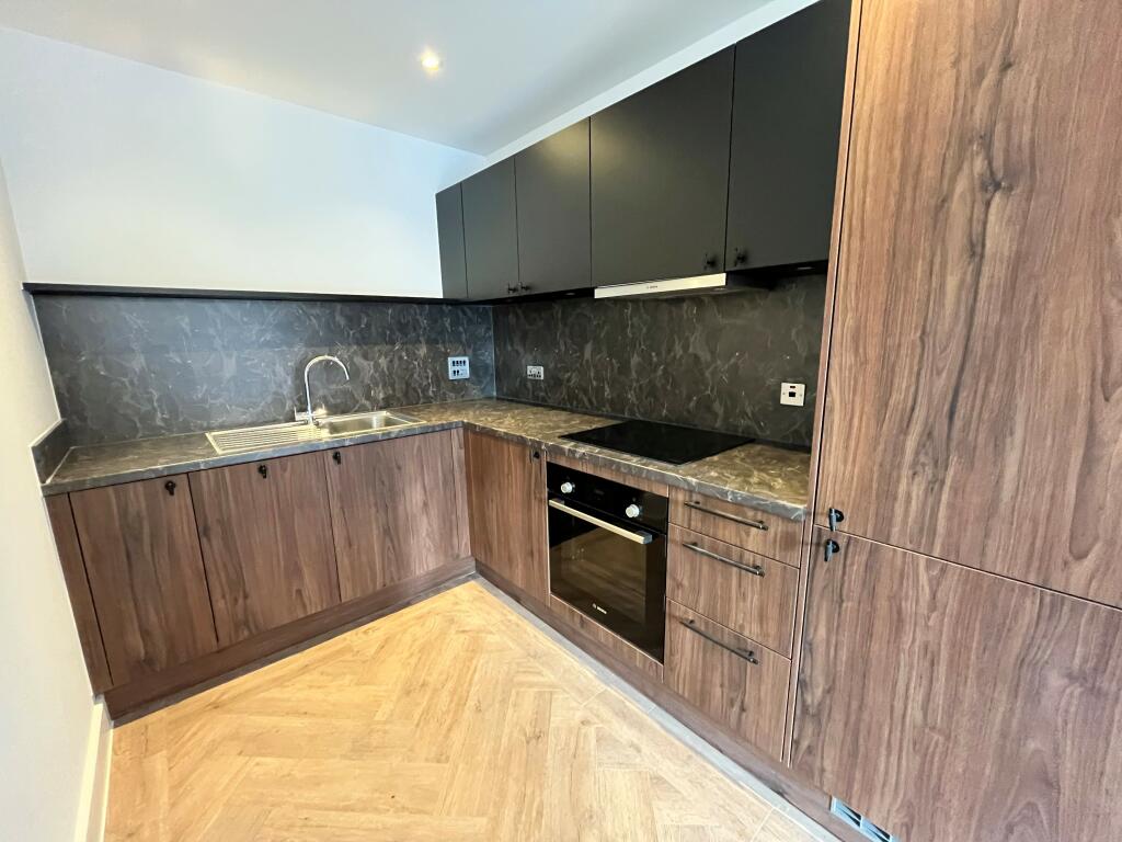 Additional image 3 of Gunsmith House