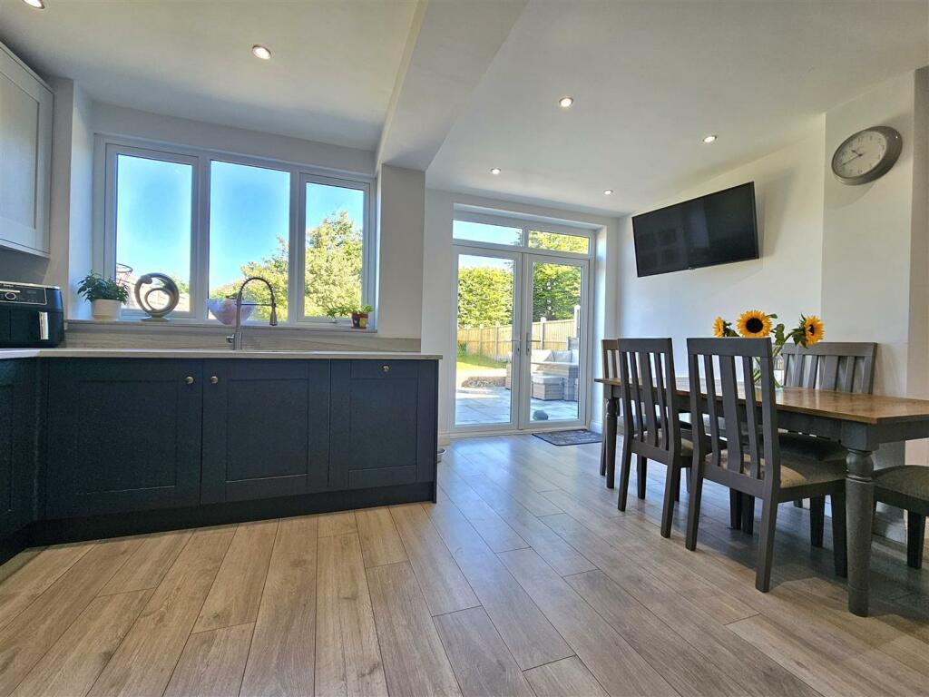 Additional image 12 of Henley Crescent, Solihull