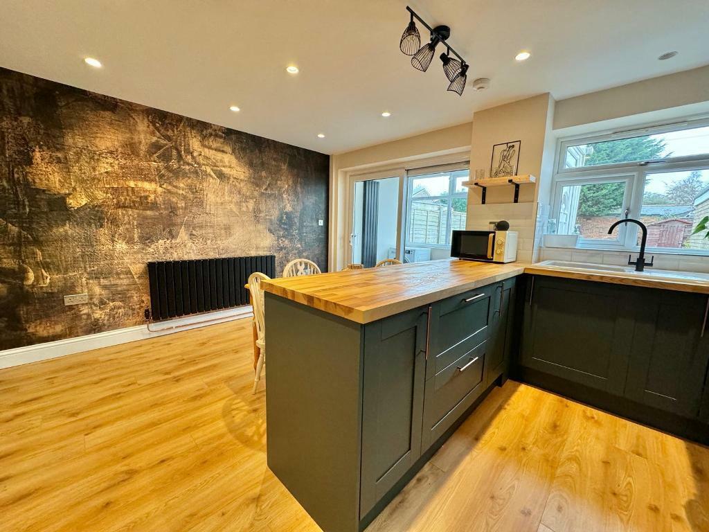 Additional image 7 of Burghley Drive, West Bromwich, B71 3LX