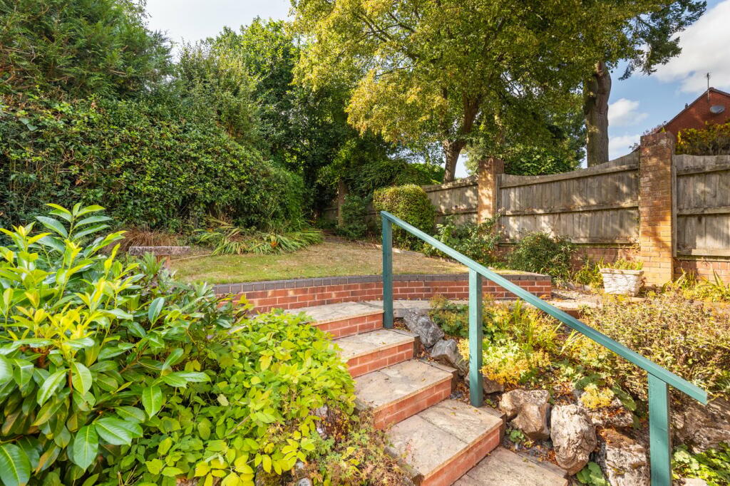 Additional image 20 of The Yew Trees, Henley-in-Arden, Warwickshire, B95
