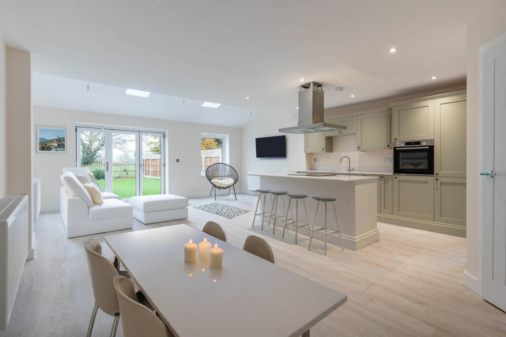 Additional image 3 of Ash Lane, Alvechurch, B48 7TT