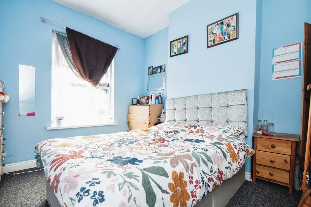 Additional image 12 of Thompson Road, Oldbury