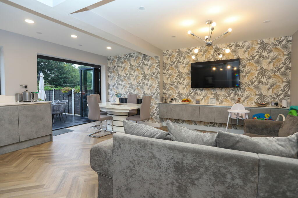 Additional image 4 of Parkfield Road, Oldbury, B68 8PT