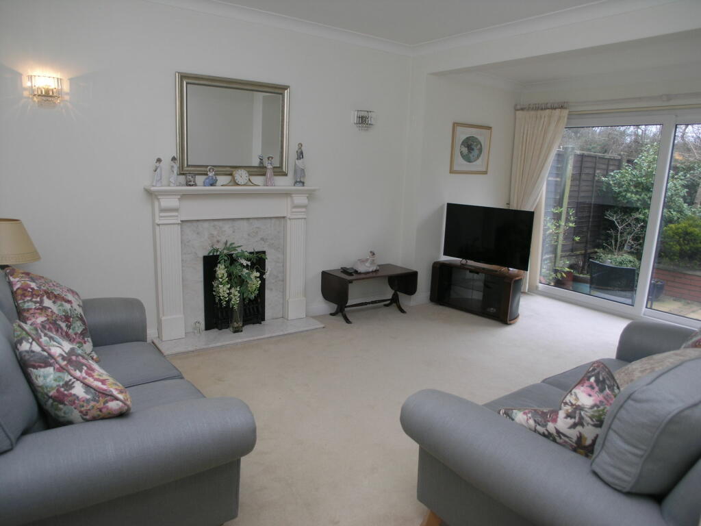 Additional image 2 of HALESOWEN, Garland Crescent