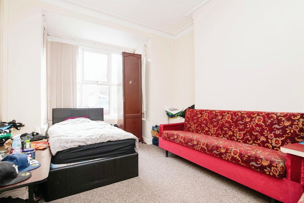 Additional image 16 of Waterloo Road, Smethwick