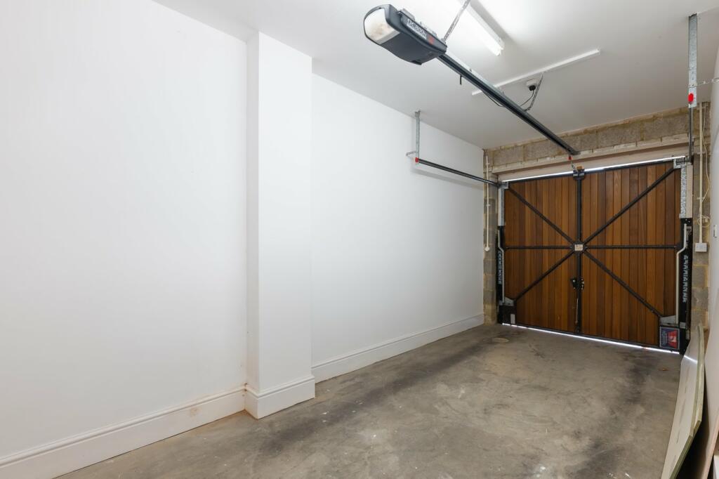 Additional image 18 of Tudor Court, Off School Lane, Henley in Arden, B95