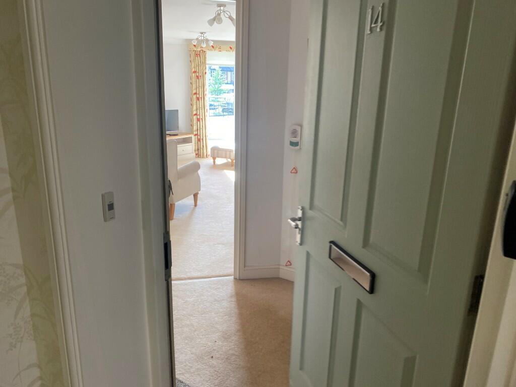 Additional image 12 of 14 Grange Court, 298 Warwick Road, Solihull, West Midlands, B92 7GL