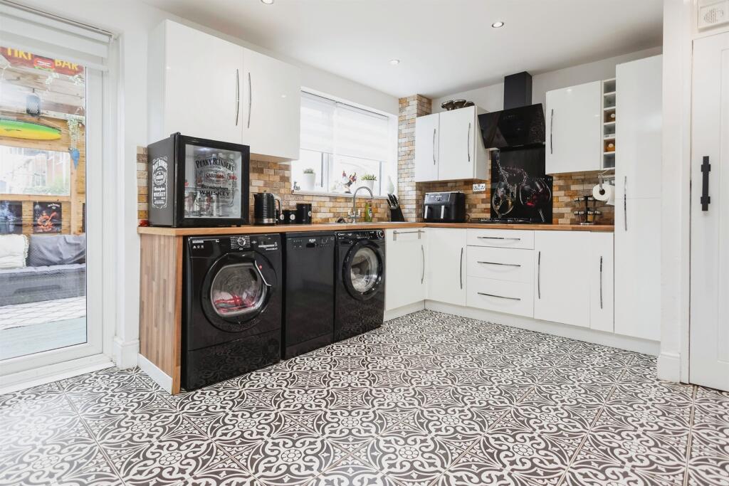 Additional image 8 of Ryeclose Croft, Birmingham