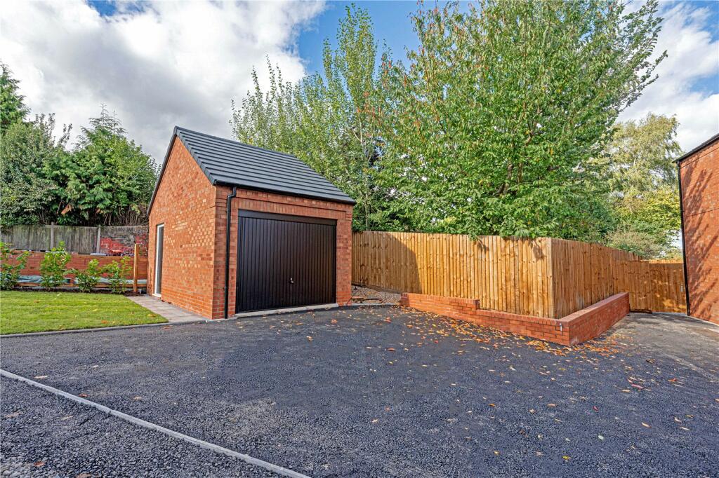 Additional image 20 of Egan Close, Dordon, Tamworth, B78