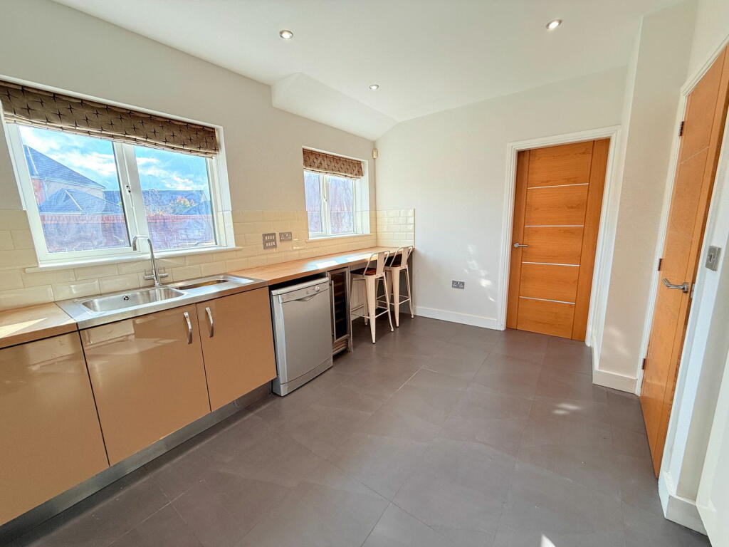 Additional image 9 of Stockley Crescent, Shirley