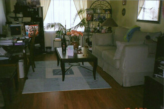Additional image 3 of 6571 King George Blvd