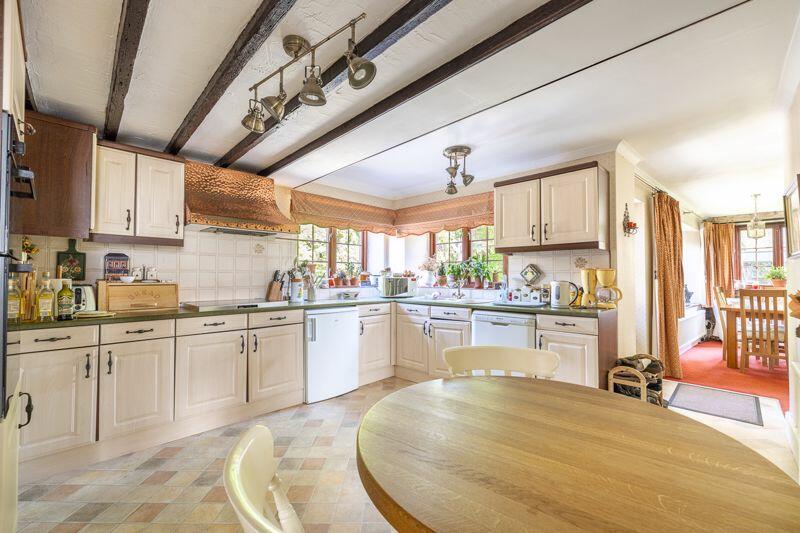 Additional image 8 of Detached period 4 bedroom house in central Bruton