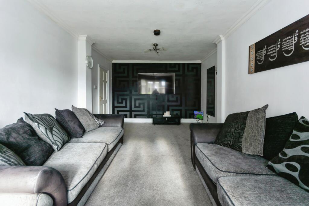 Additional image 2 of Yardley Green Road, BIRMINGHAM, West Midlands, B9