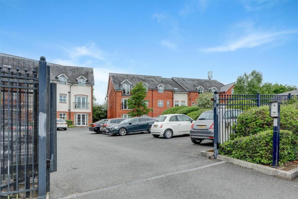 Additional image 15 of Poplar Road, Dorridge, B93