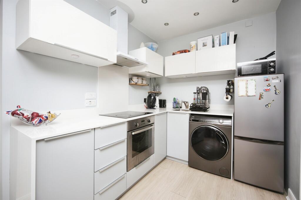 Additional image 3 of Hewell Road, Redditch