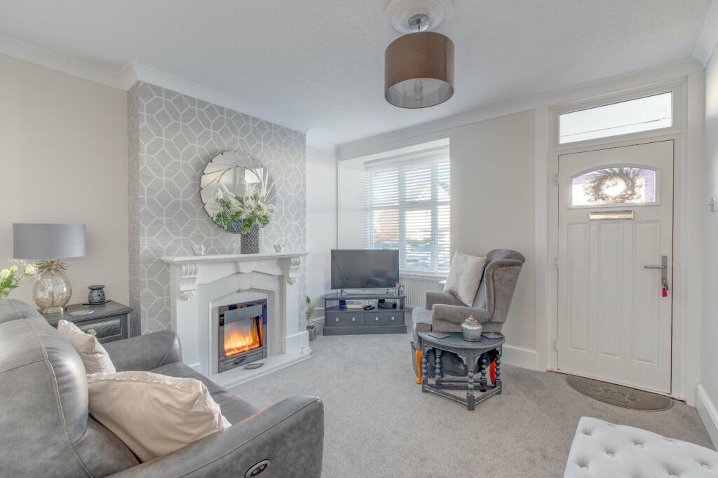 Additional image 18 of Heathfield Road, Webheath, Redditch, B97