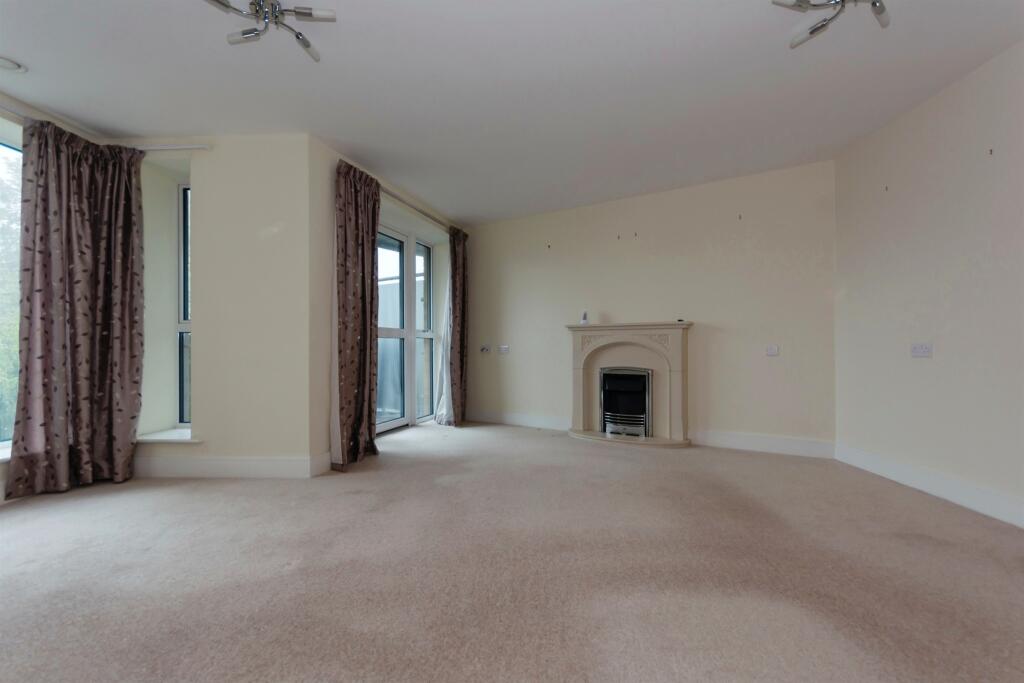 Additional image 5 of Stratford Road, Shirley, Solihull