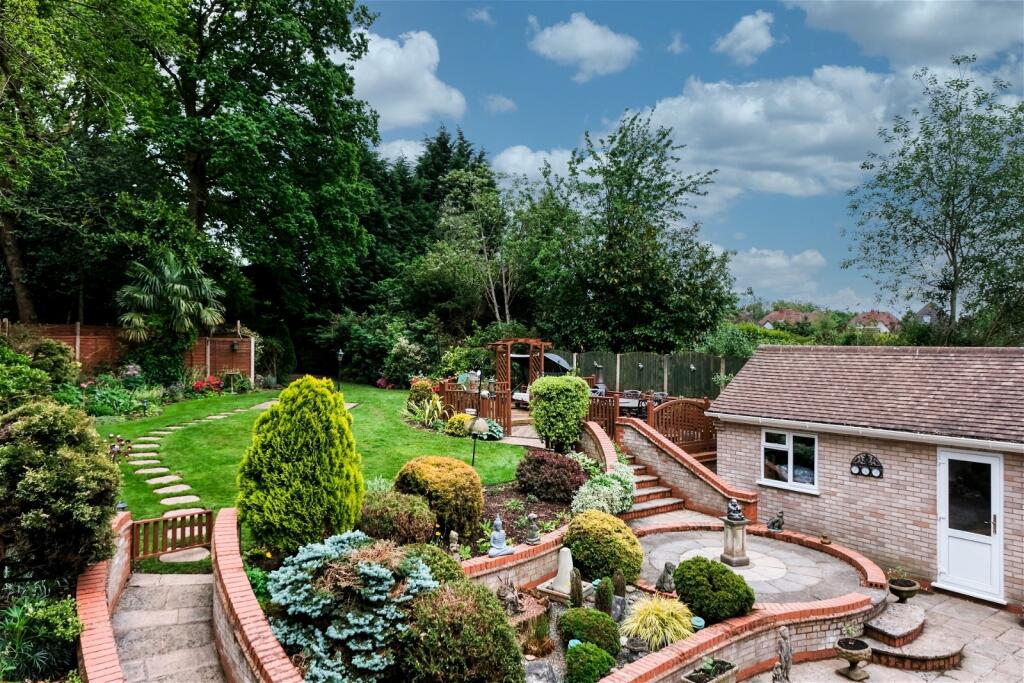 Additional image 31 of Bromsgrove Road, Redditch B97 4NH