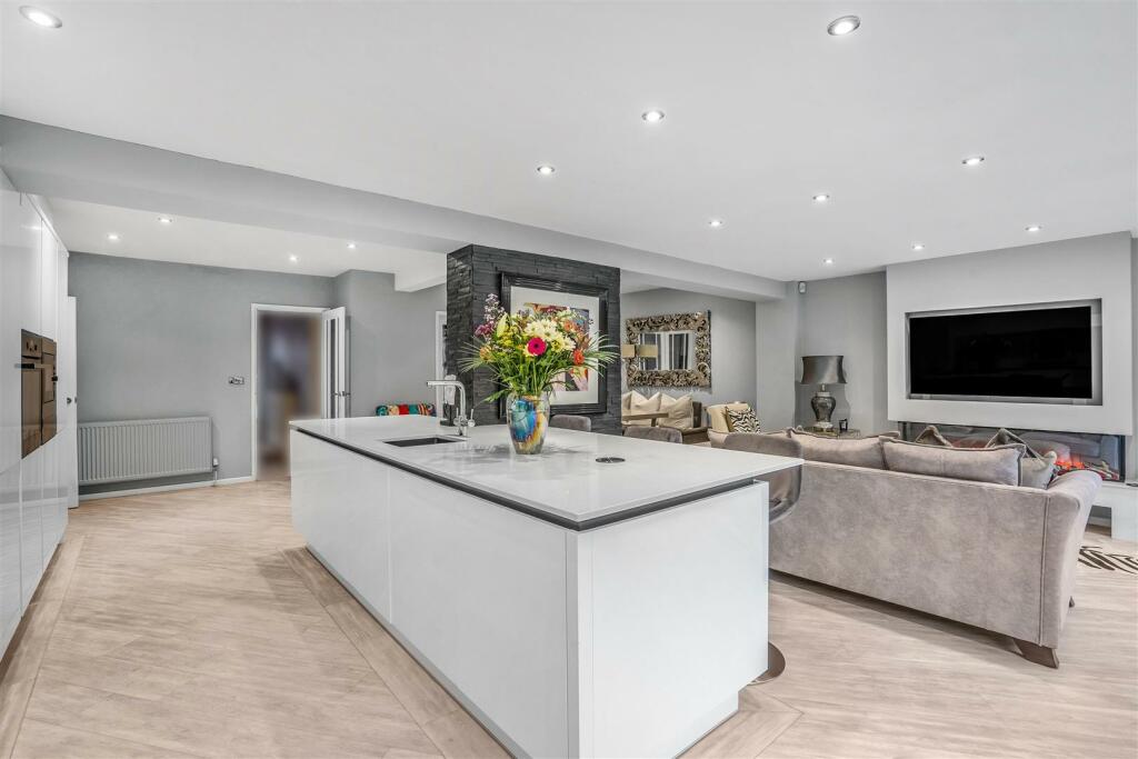 Additional image 5 of Bennett Road, Four Oaks, Sutton Coldfield