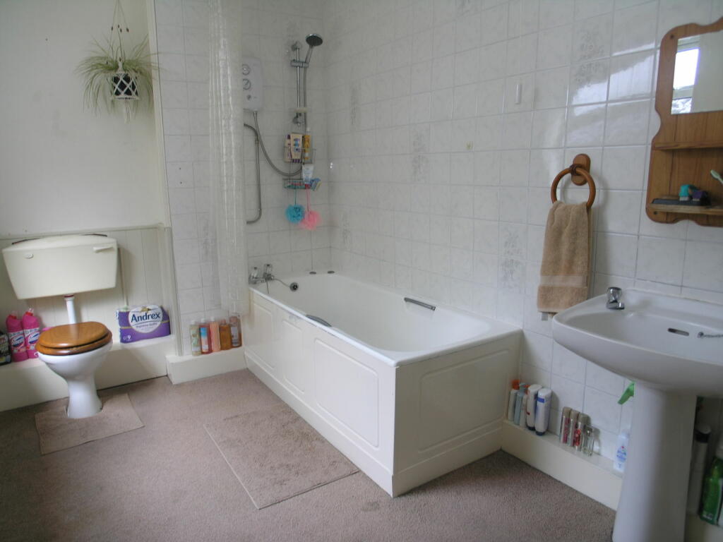 Additional image 8 of ROWLEY REGIS, Gorsty Hill Road