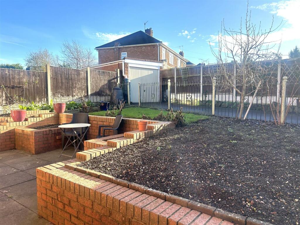 Additional image 20 of Fairmile Road, Halesowen