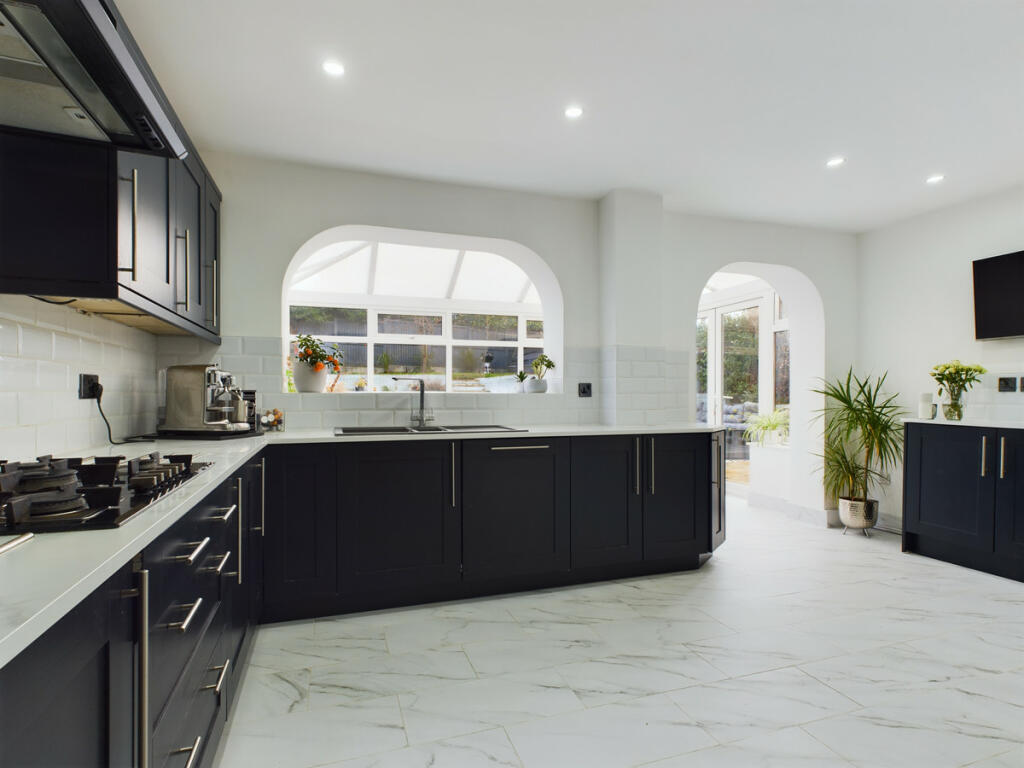 Additional image 22 of Glascote Lane, Tamworth, B77