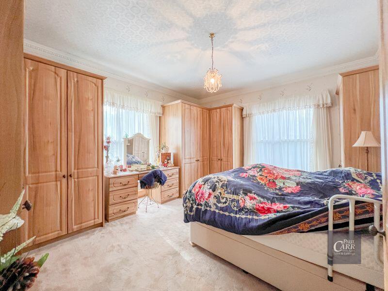 Additional image 16 of Parkfield House, Watling Street, Two Gates, Tamworth, B77 1HW