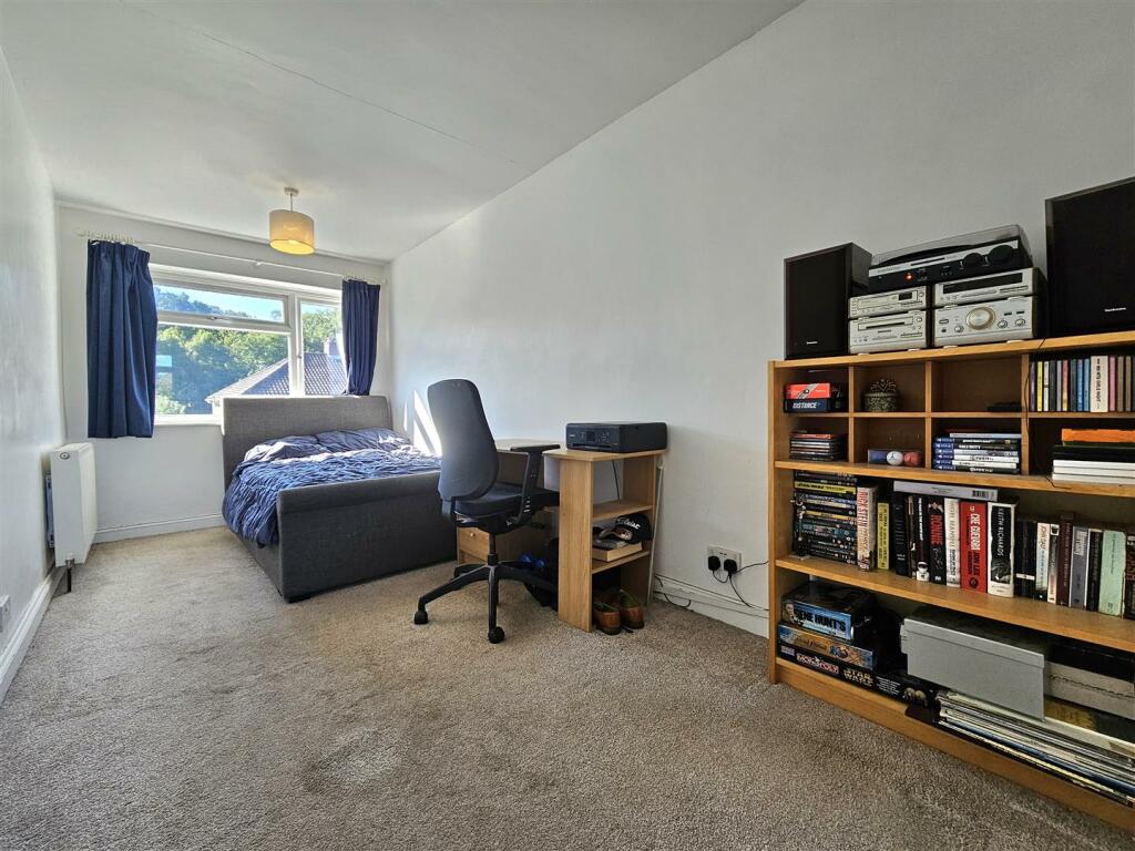 Additional image 17 of Henley Crescent, Solihull