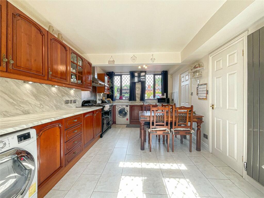 Additional image 9 of Bright Crescent, Tamworth, Staffordshire, B77