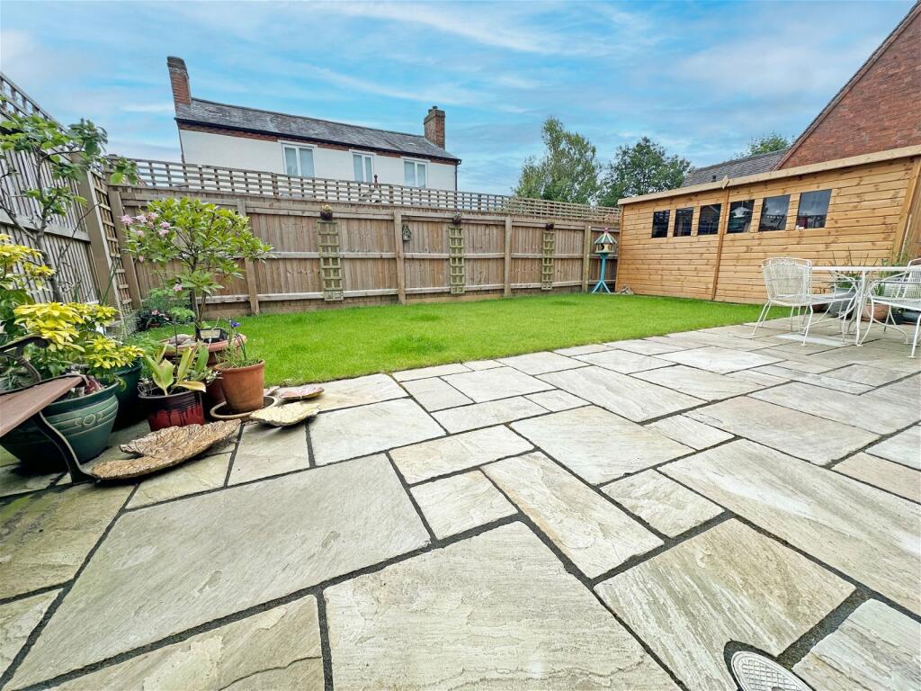 Additional image 2 of Chapel Drive, Wythall, B47 6JP