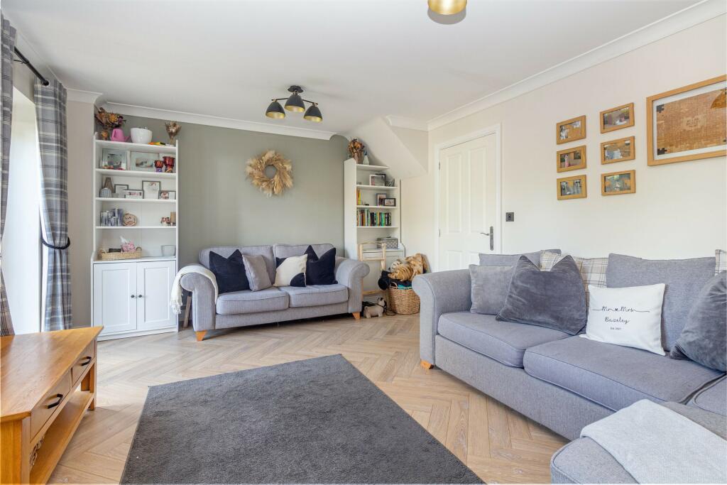 Additional image 8 of Regal Gardens, Bromsgrove. B61