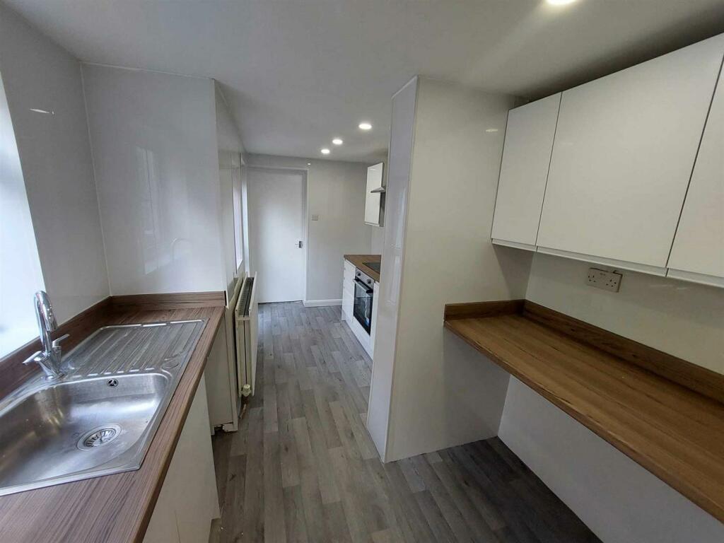 Additional image 4 of Lodge Road, Redditch