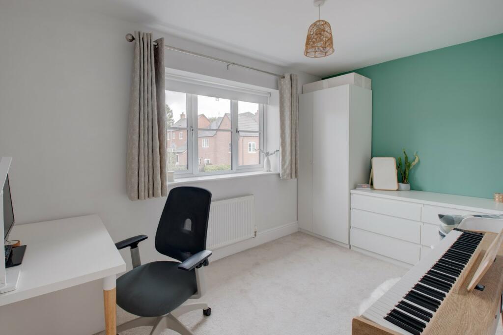 Additional image 9 of Meadow View Close, Bromsgrove, Worcestershire, B60