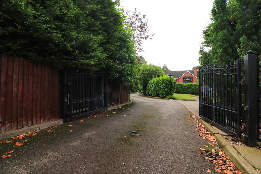 Additional image 43 of Chapel Drive, Mile Oak